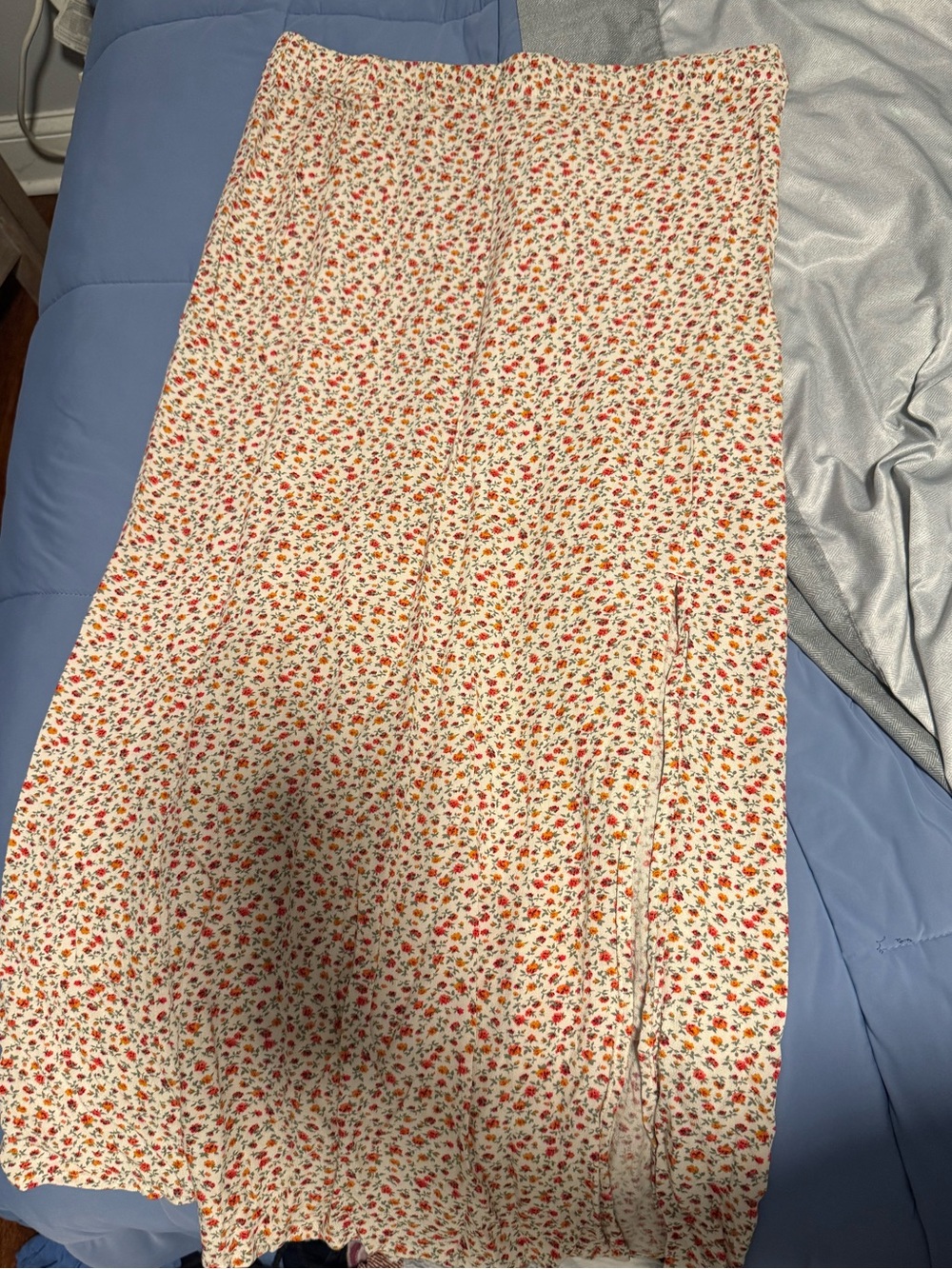 Floral Cream Micro-Print Skirt